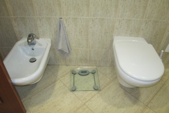 Detall de les peces del lavabo