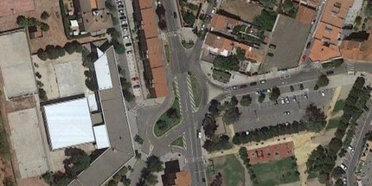 Una de les solucions que es proposa analitzar és la creació d’un rotonda a la intersecció de la ctra. de Sabadell amb el Passeig, el c. dels Pedrissos i la ronda del Turuguet.