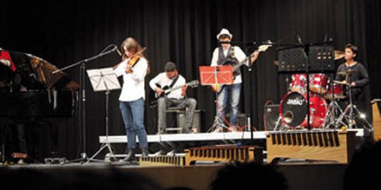 Imatge d'una actuació anterior de l'Escola Municipal de Música Torre Balada.