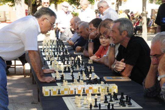 Partides simultànies d'escacs a la Festa Major de 2008