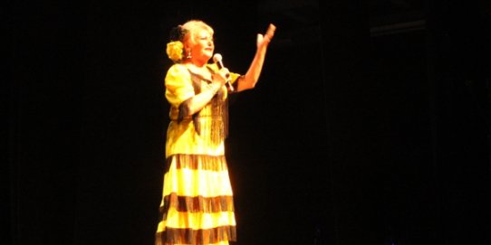 Amalia de Triana, en una actuació durant la Festa Major 2017.