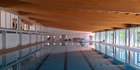 Estat actual de la piscina coberta. 