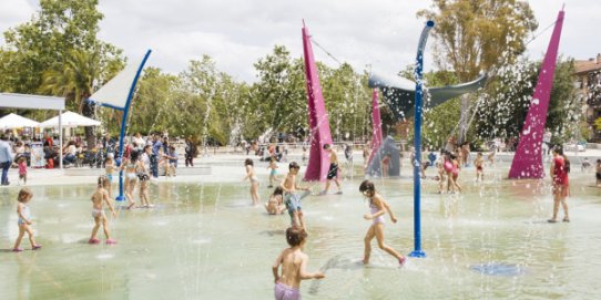 Imatge d'arxiu dels jocs d'aigua de la plaça de Catalunya. 