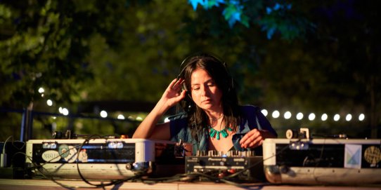 DJ Lady Avocado, en una actuació anterior a Castellar.