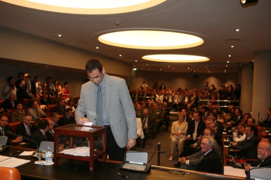 L'alcalde de Castellar, en el moment de la votació