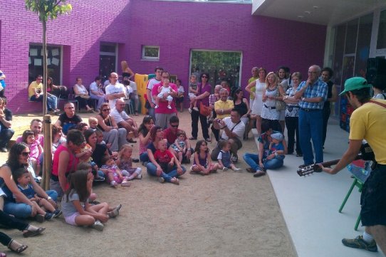 Unes 140 persones van assistir a la festa de final de curs de l’Espai Familiar La Casa de les 3 Moreres