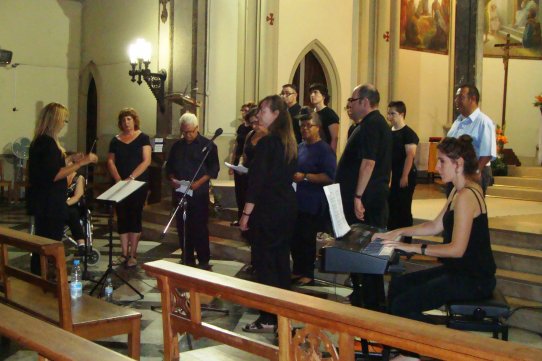 Una imatge del concert de Pas a pas a l'Església de Sant Esteve