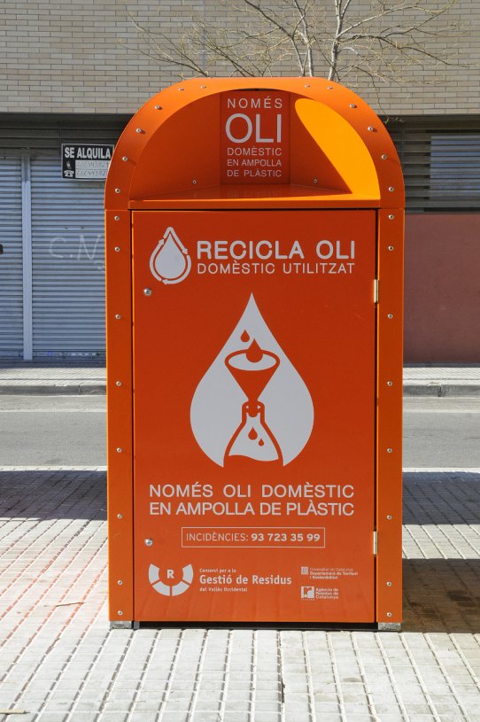 Imatge d'un contenidor d'oli