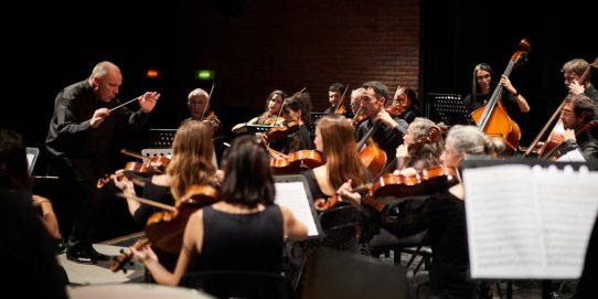 L'Orquestra de Cambra Kamerata Castellar en una imatge de la seva estrena el 16 de novembre de 2024.