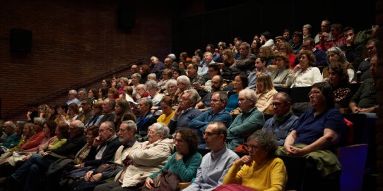 Públic a l'Auditori Municipal Miquel Pont.