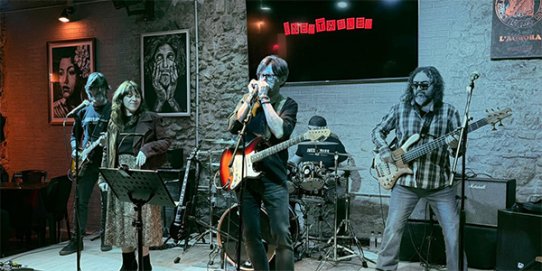 Inesables en concert.