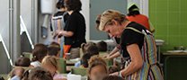 El curs escolar s’inicia amb l’atorgament de 294 beques menjador